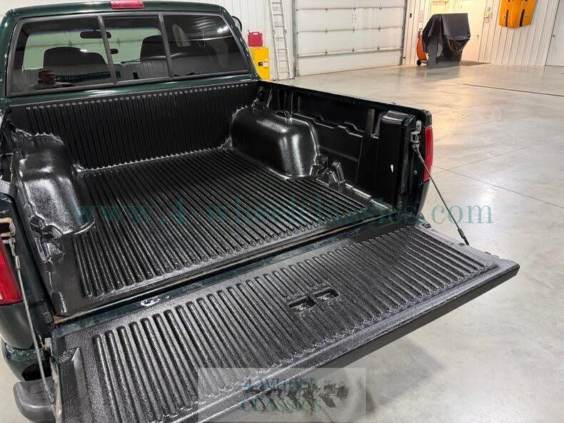 2003 Chevrolet S-10 LS