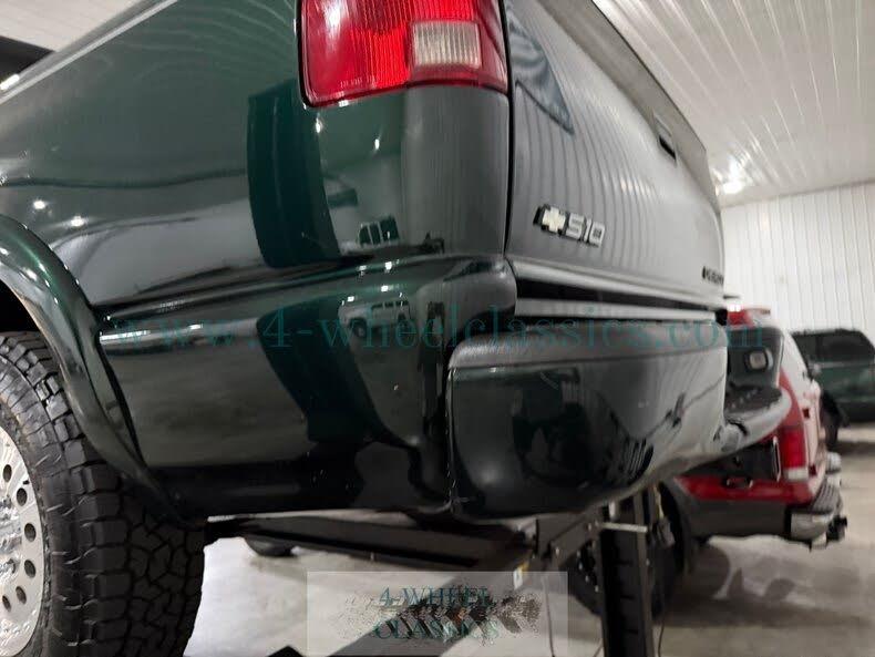 2003 Chevrolet S-10 LS