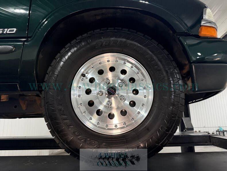 2003 Chevrolet S-10 LS