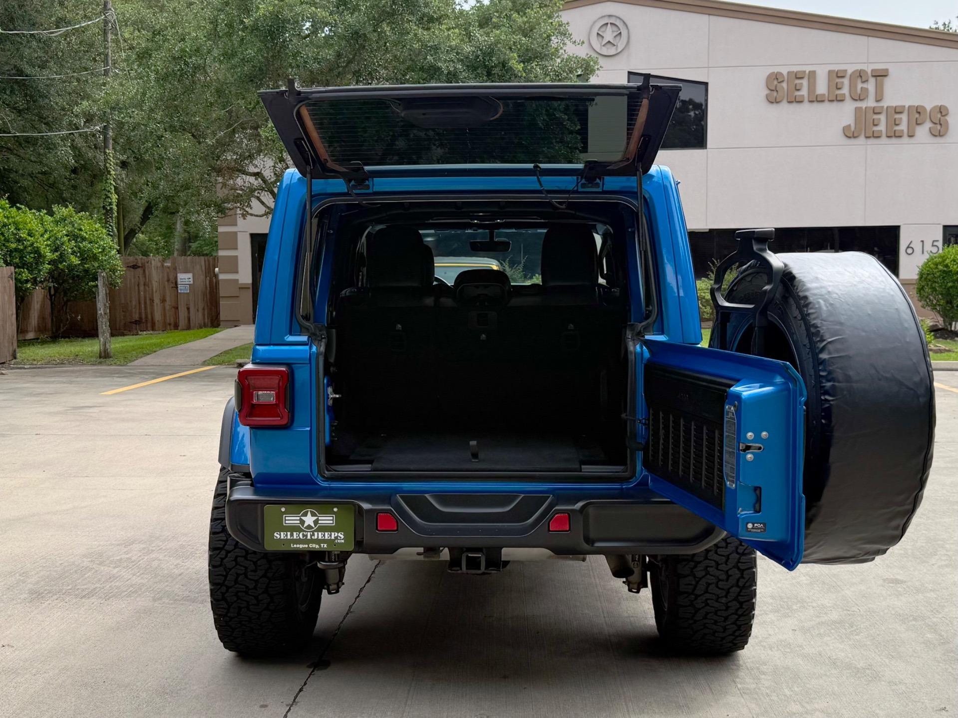 2021 Jeep Wrangler Unlimited Sahara Altitude