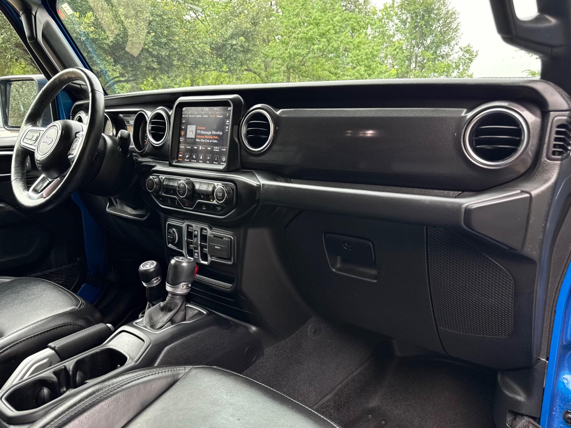 2021 Jeep Wrangler Unlimited Sahara Altitude