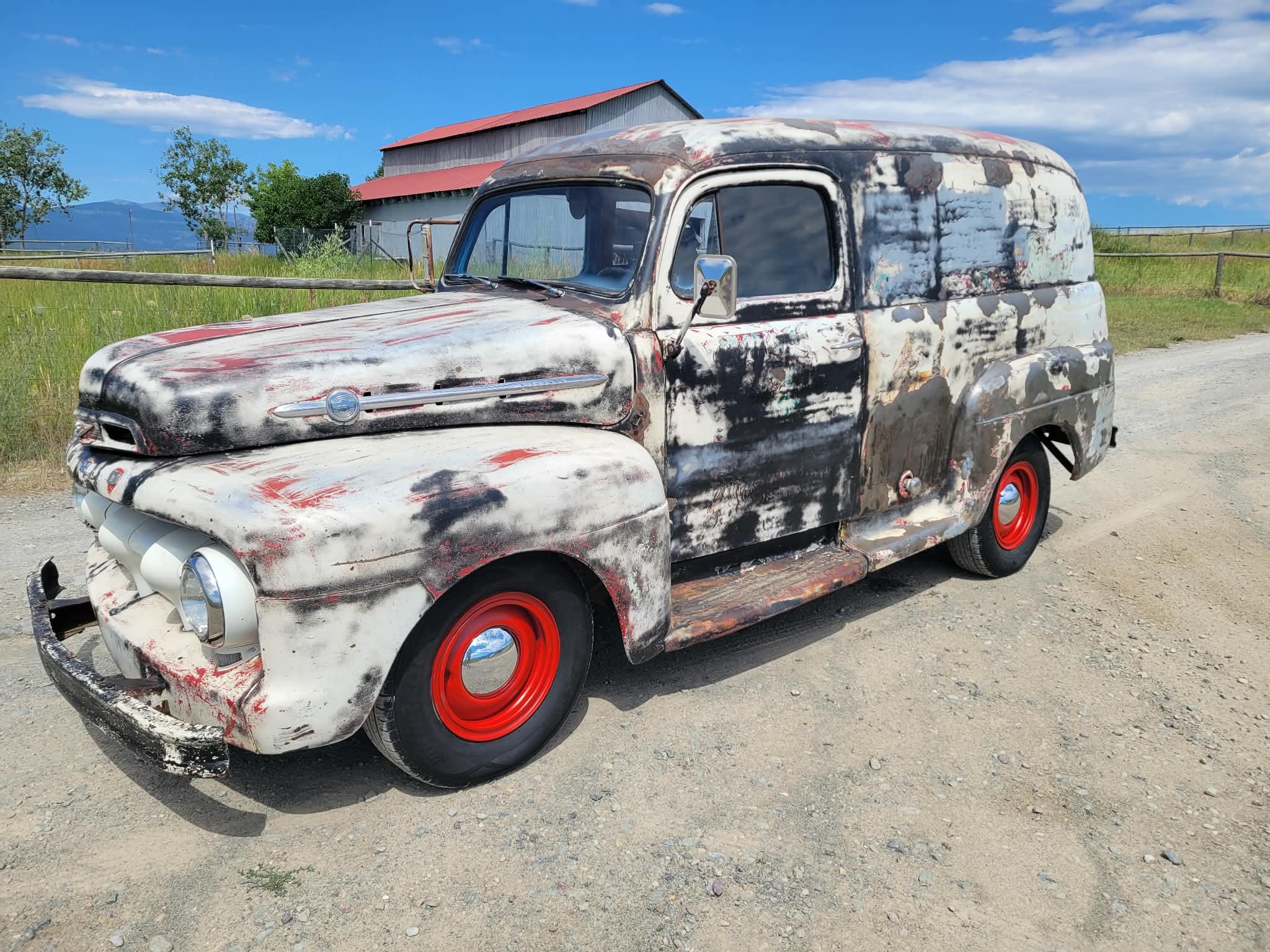 1952 Ford F1 Panel Delivery Truck - 3