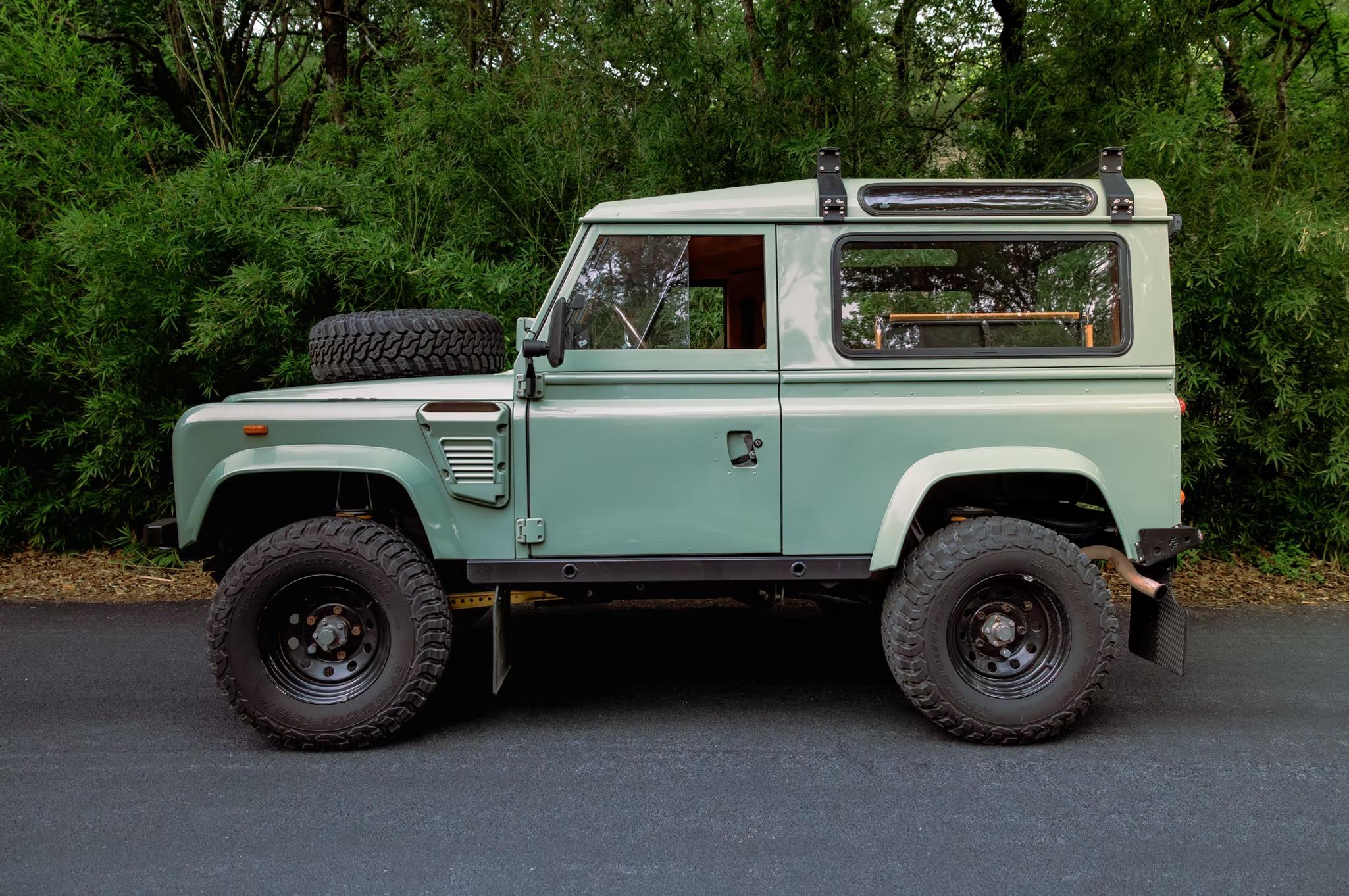 1991 Land Rover Defender 90