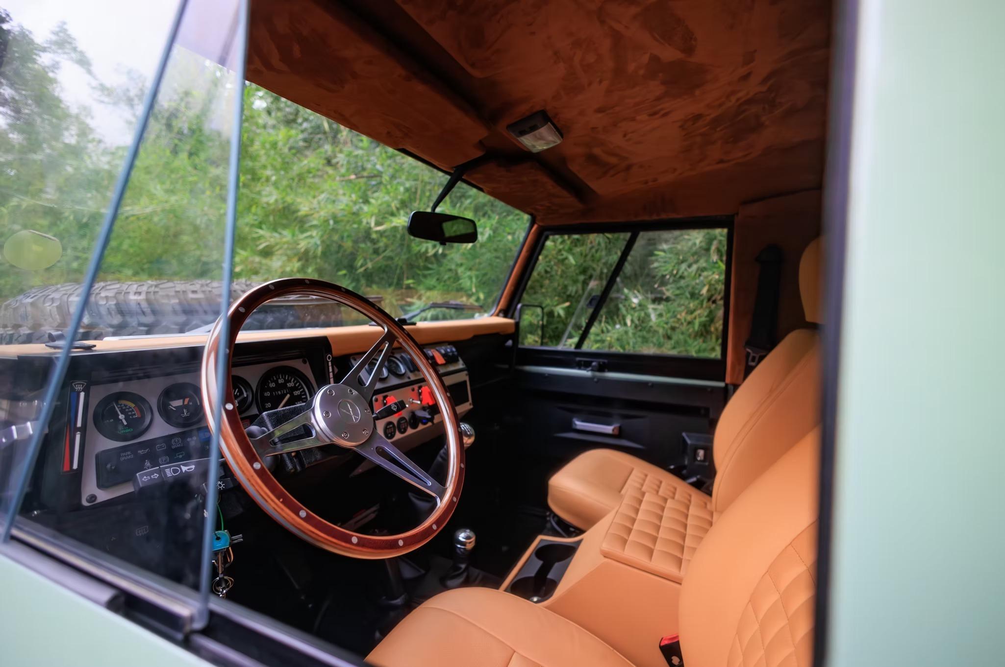 1991 Land Rover Defender 90