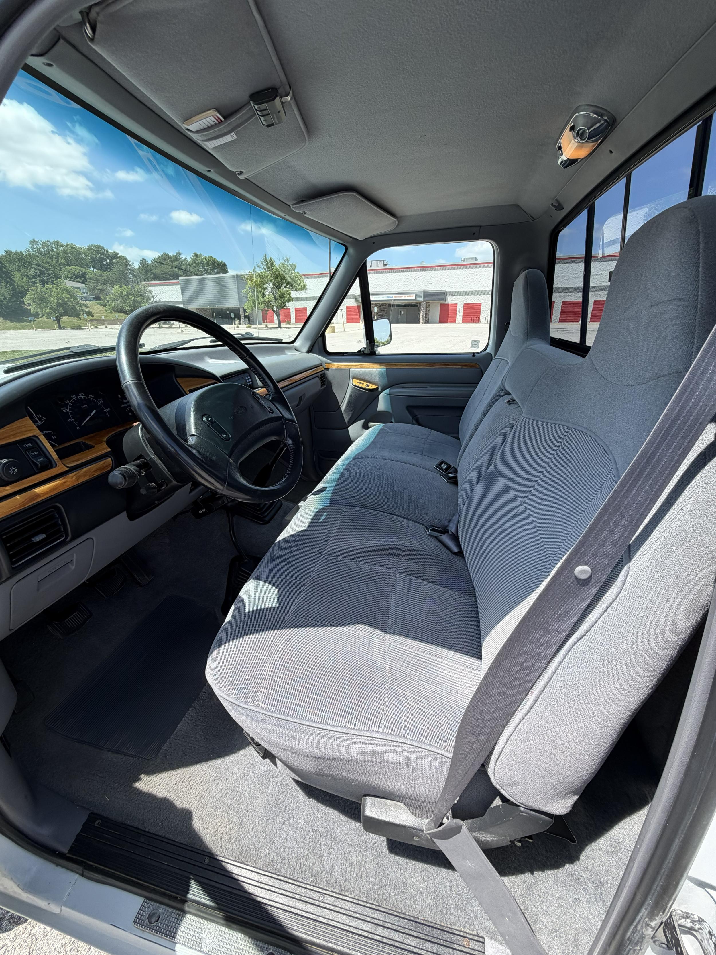 1995 Ford F-250 XLT - 5