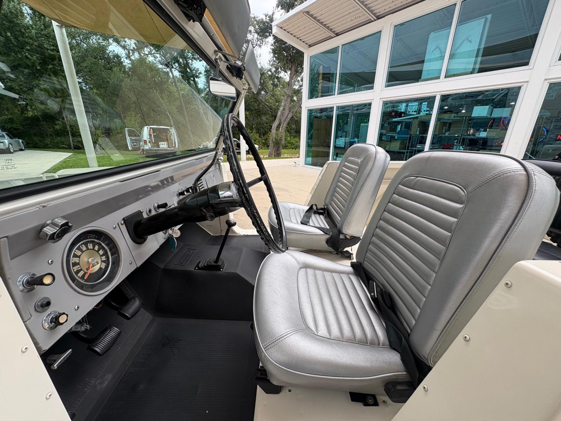 1966 Ford Bronco U13 Roadster