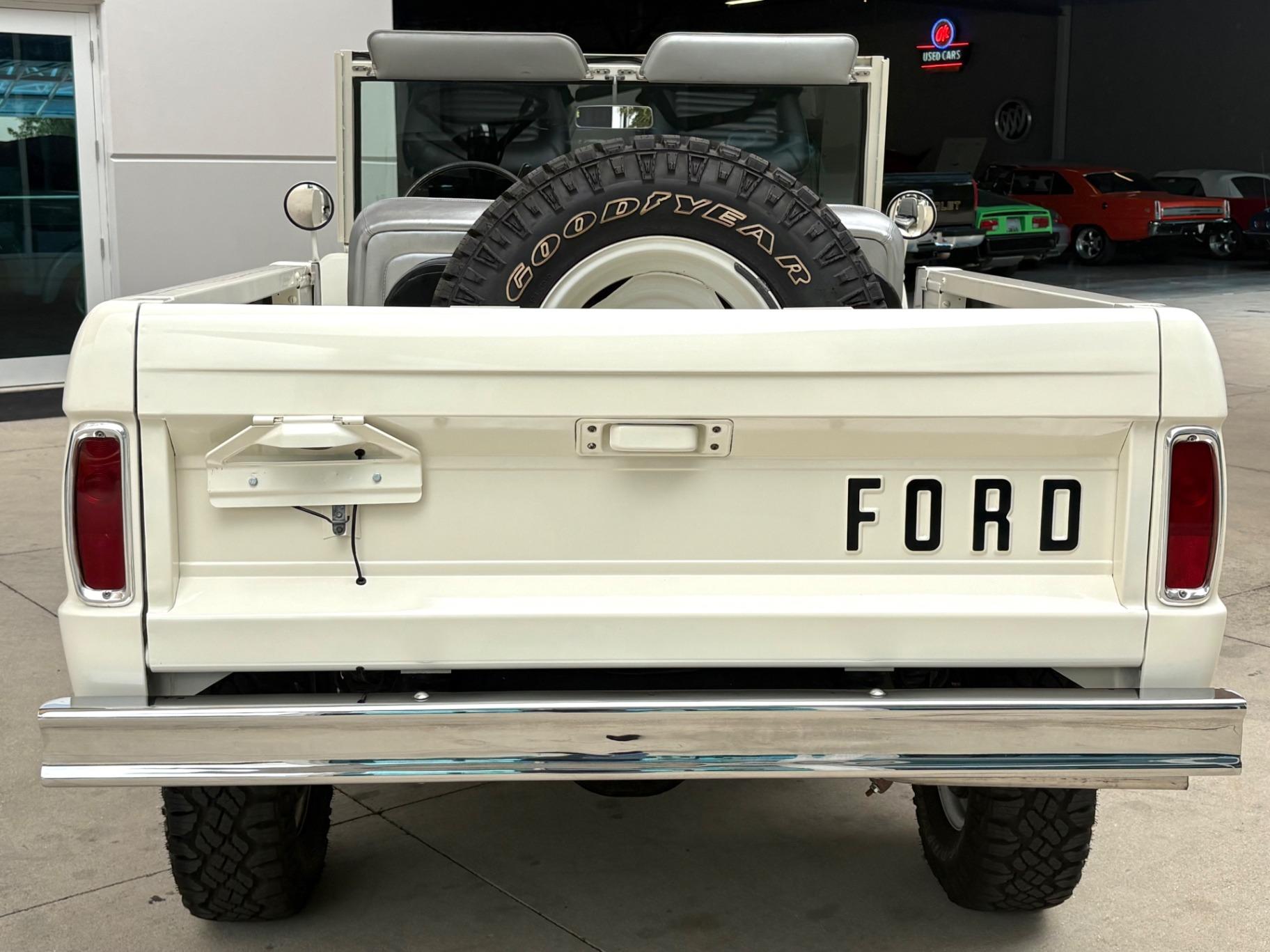 1966 Ford Bronco U13 Roadster