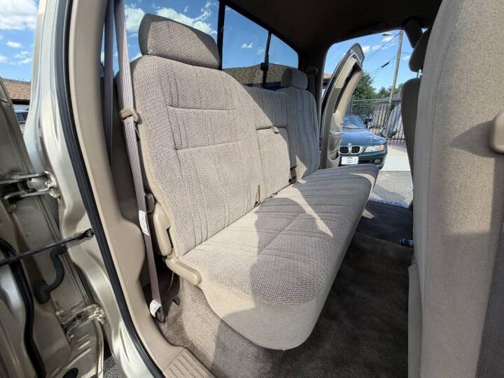 2002 Toyota Tundra SR5