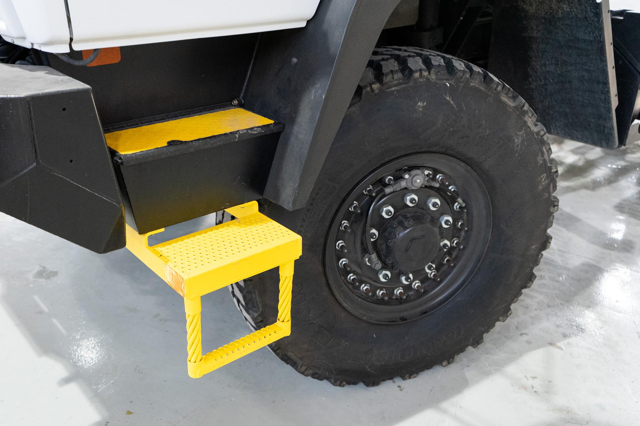 2022 Acela Monterra 6×6