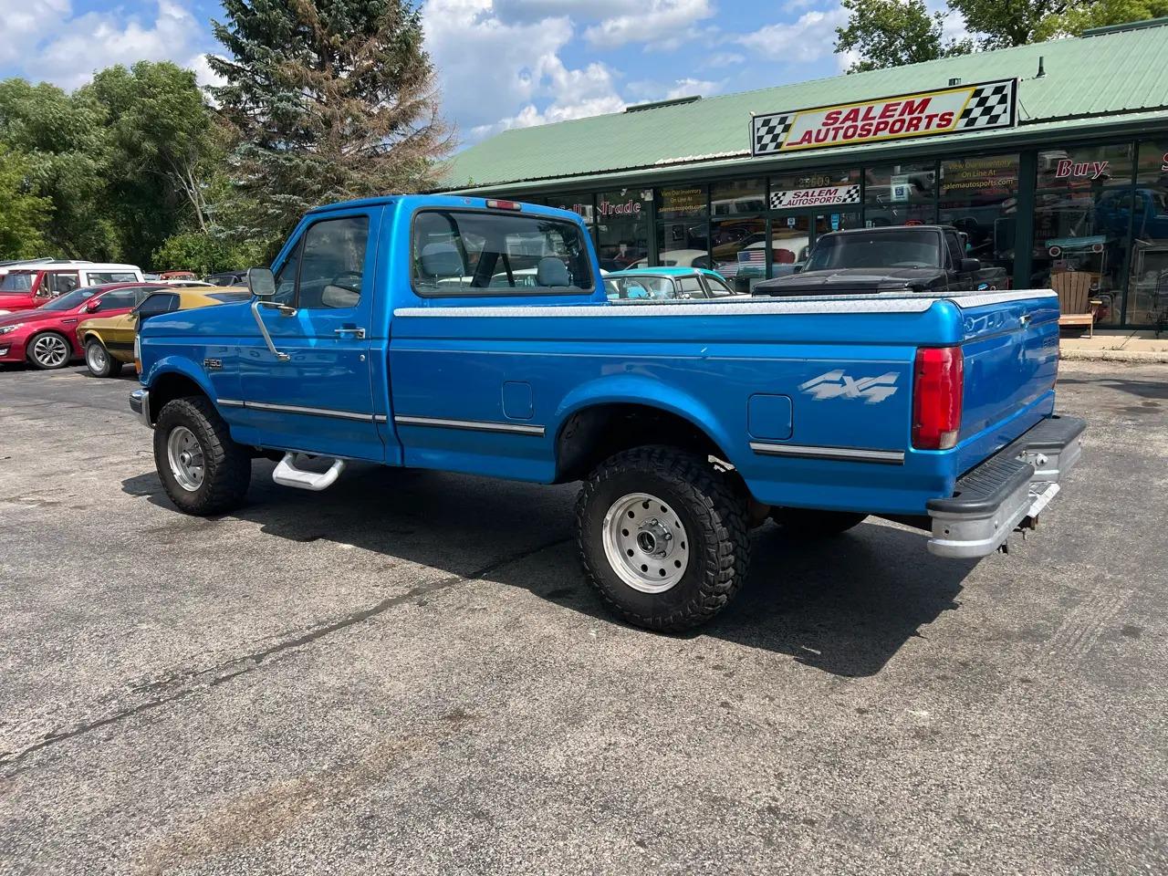 1995 Ford F-150 XL - 4