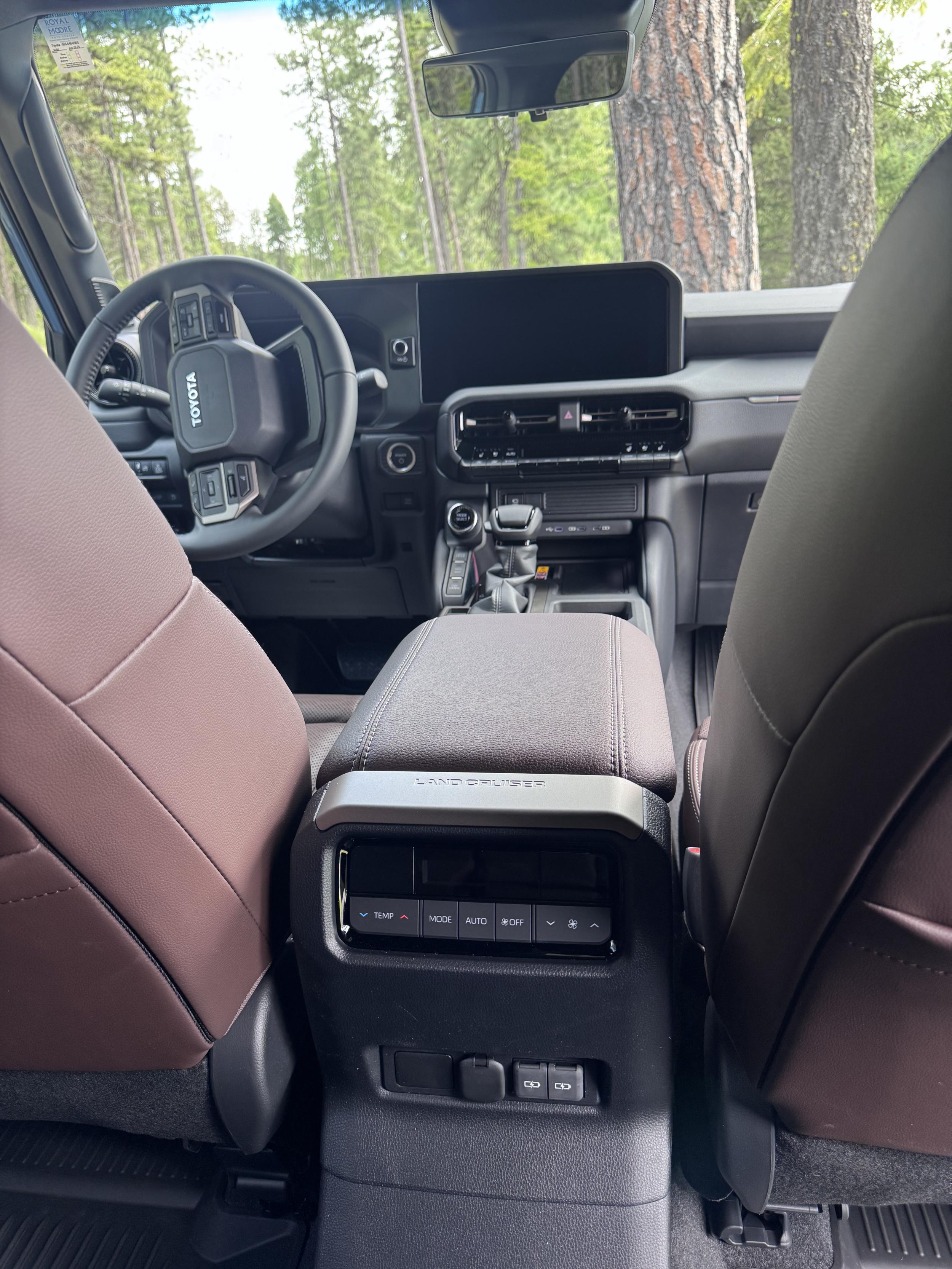 2025 Toyota Land Cruiser Heritage Edition
