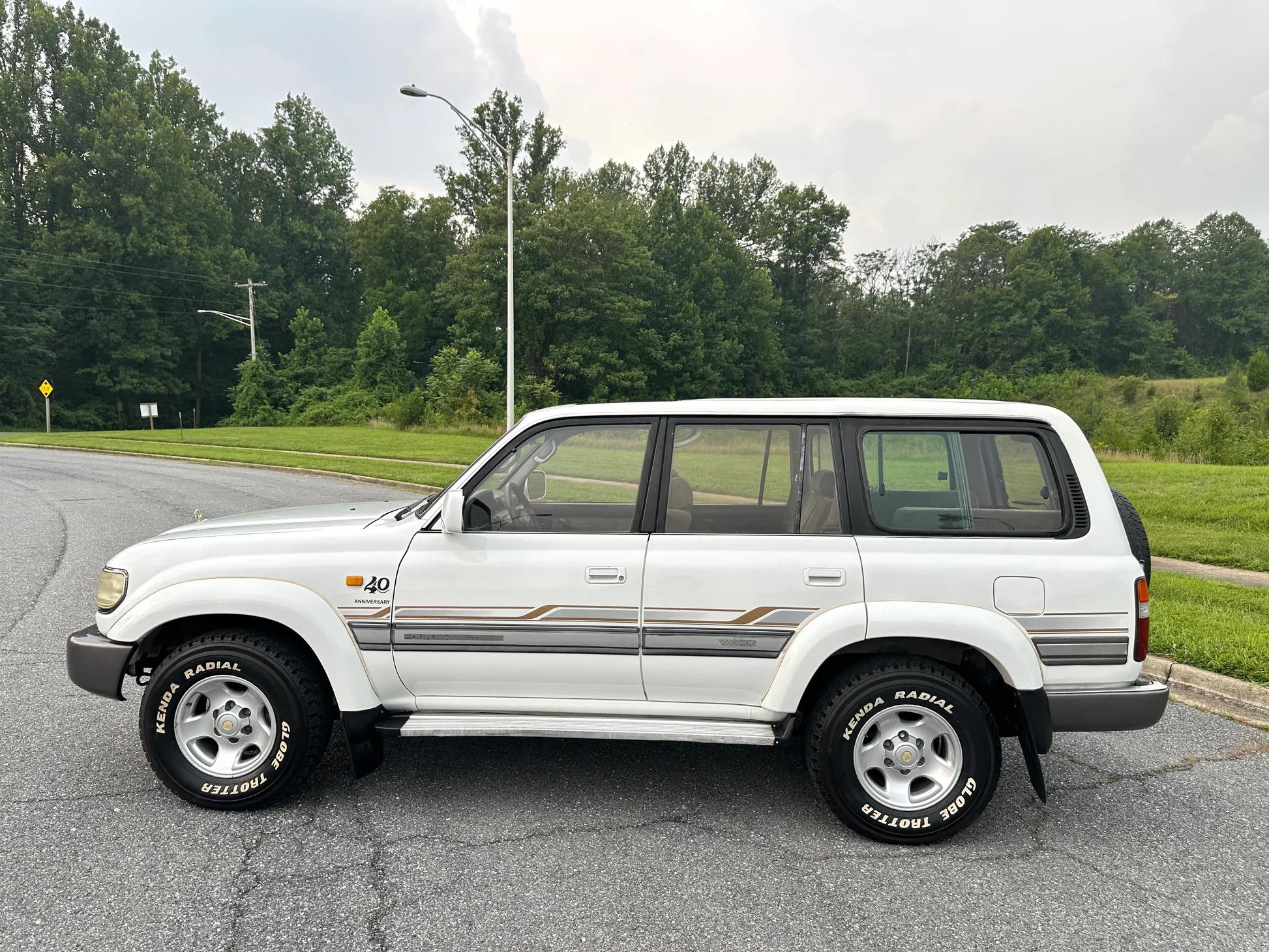 1997 Toyota Land Cruiser FZJ80 VX-R - 3