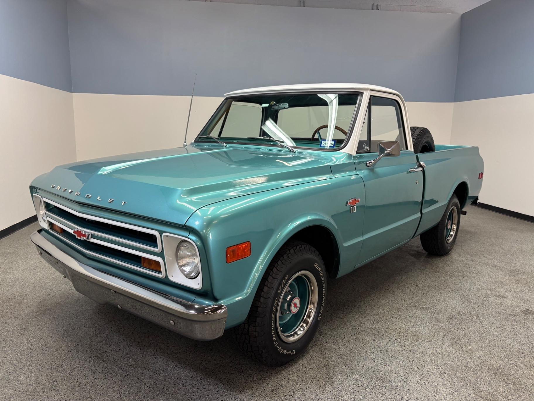 1968 Chevrolet C10 Fleetside - 3