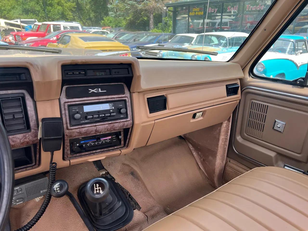 1985 Ford Pickup F-250
