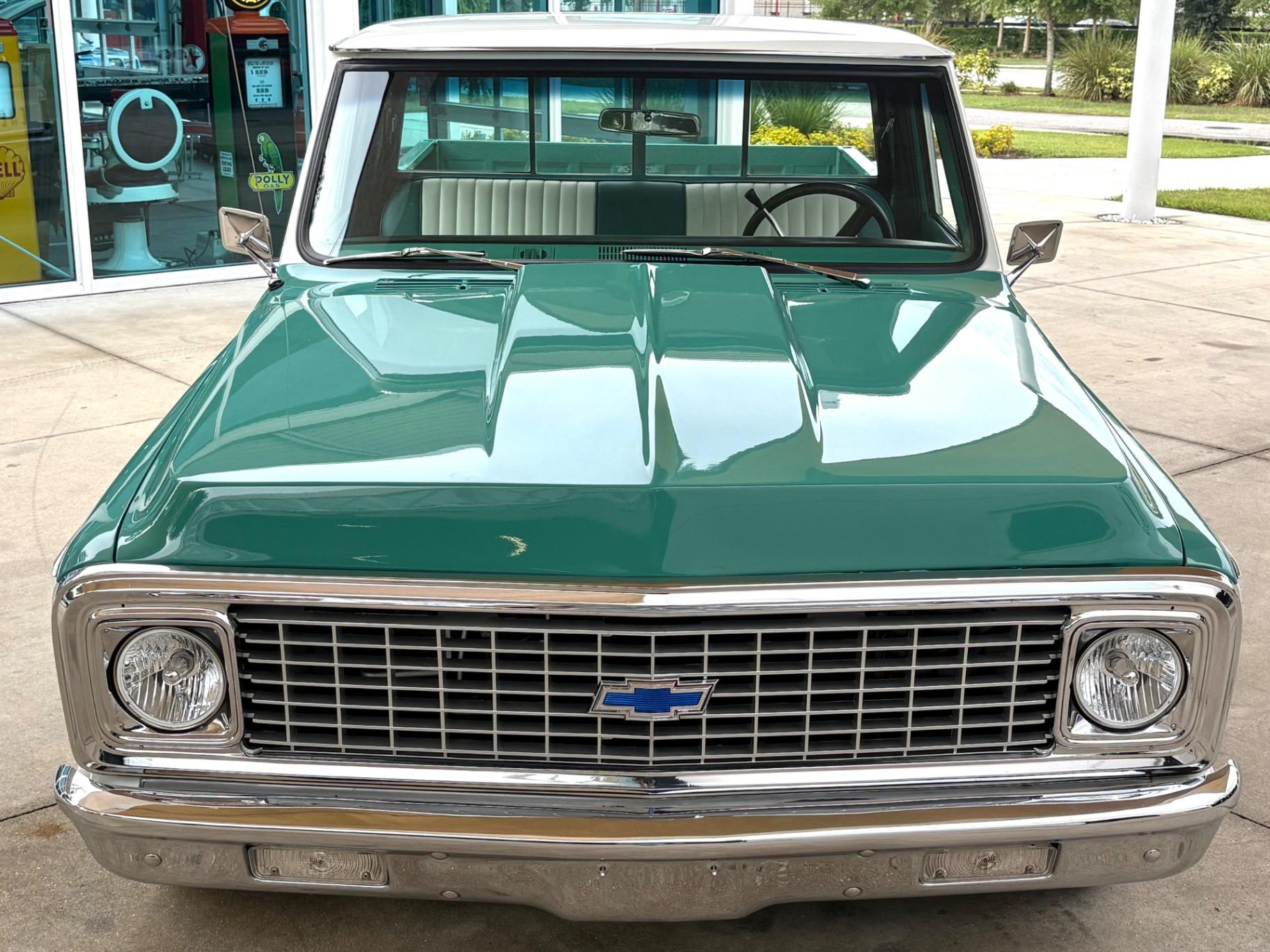1971 Chevrolet C10 Cheyenne - 3