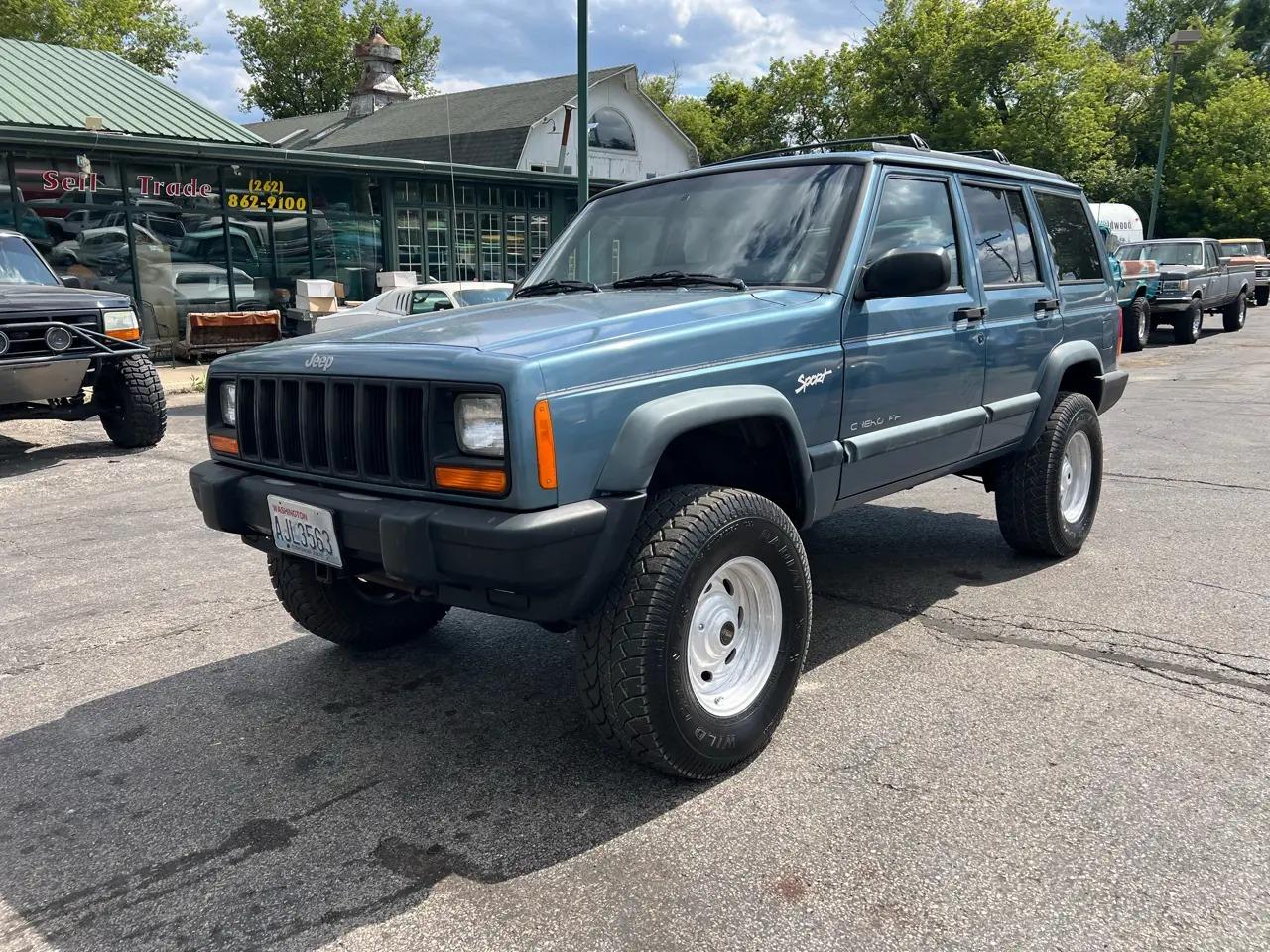 1997 Jeep Cherokee Sport - 2