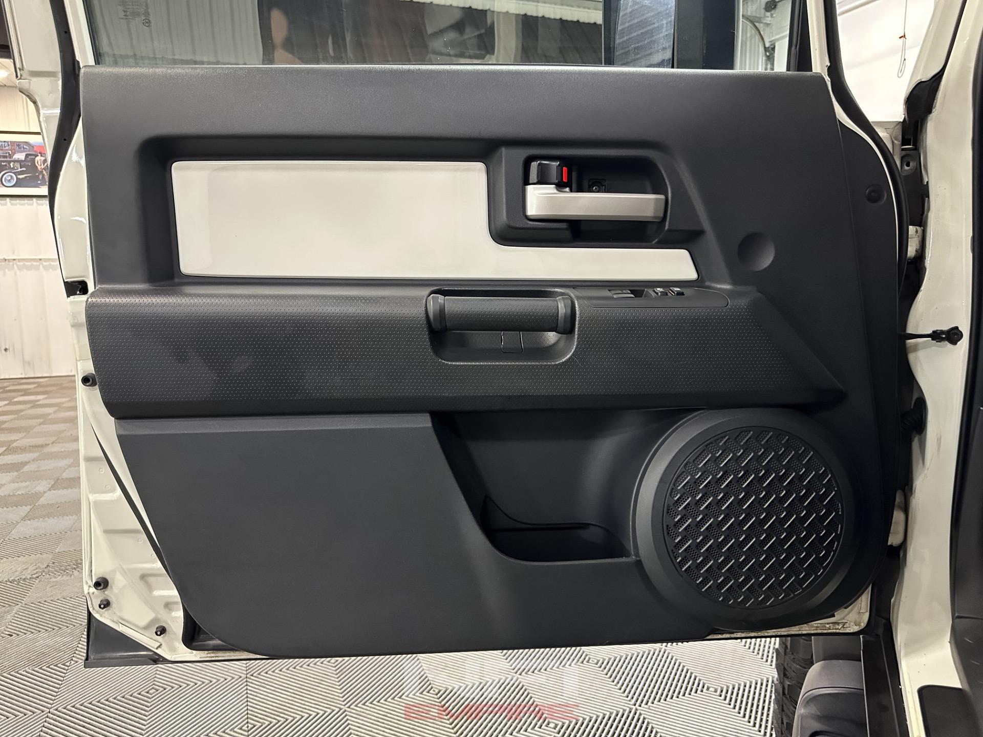2013 Toyota FJ Cruiser