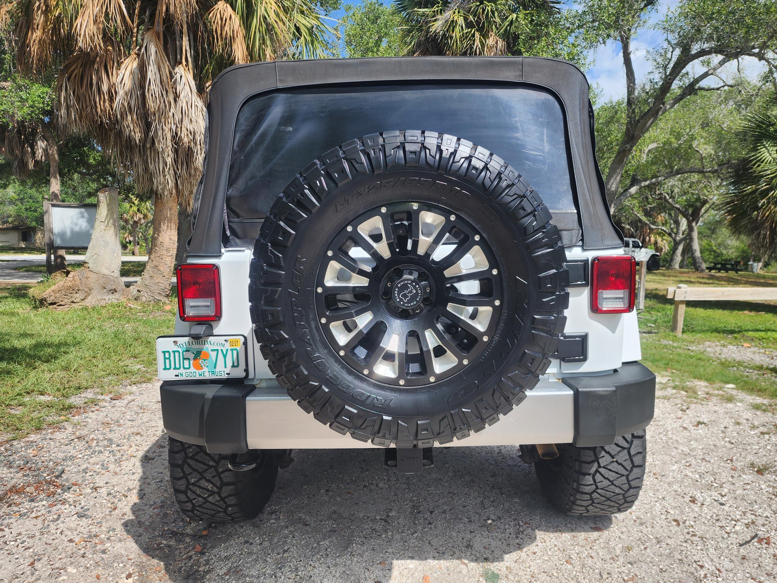 2017 Jeep Wrangler Sahara - 2
