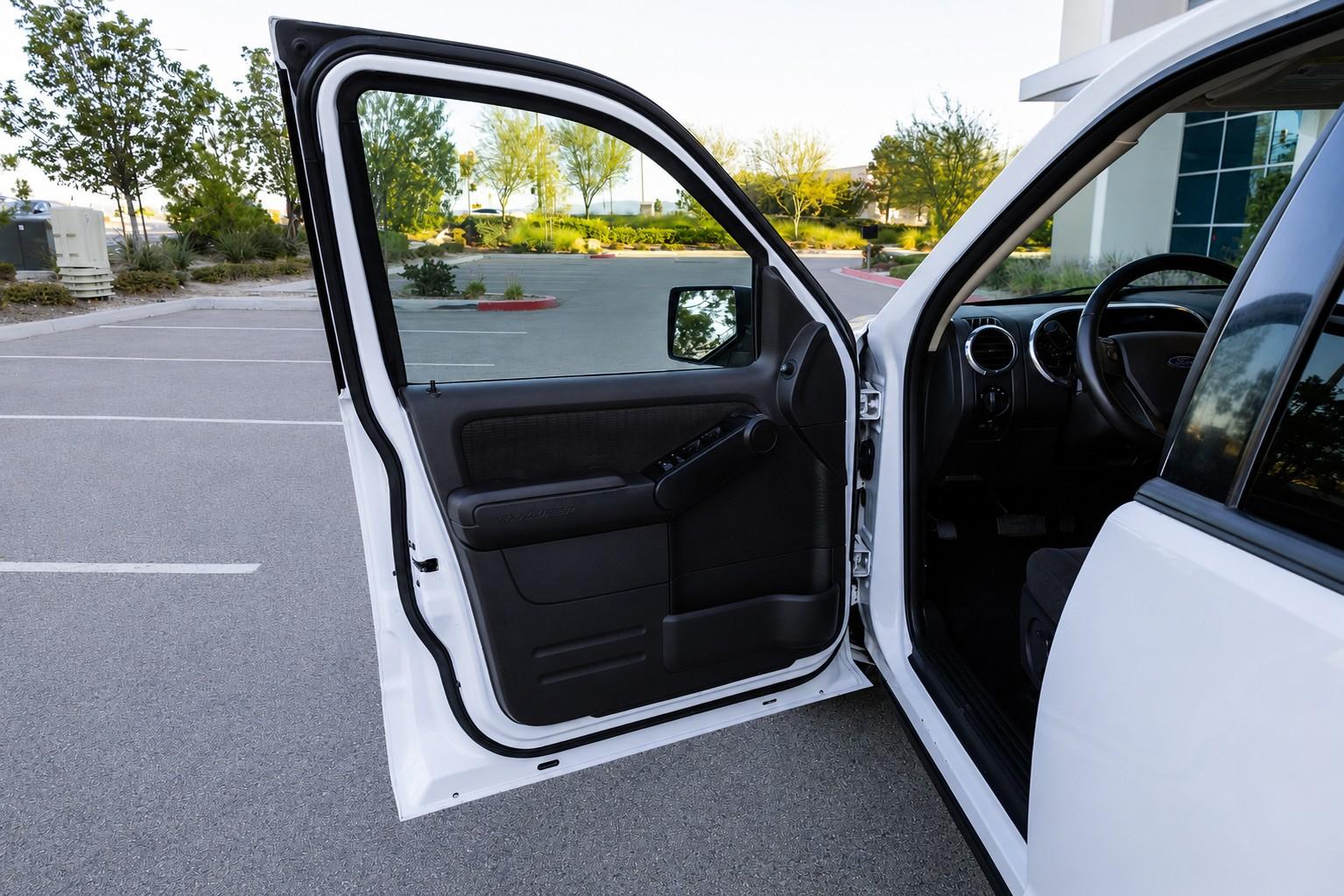 2010 Ford Explorer XLT
