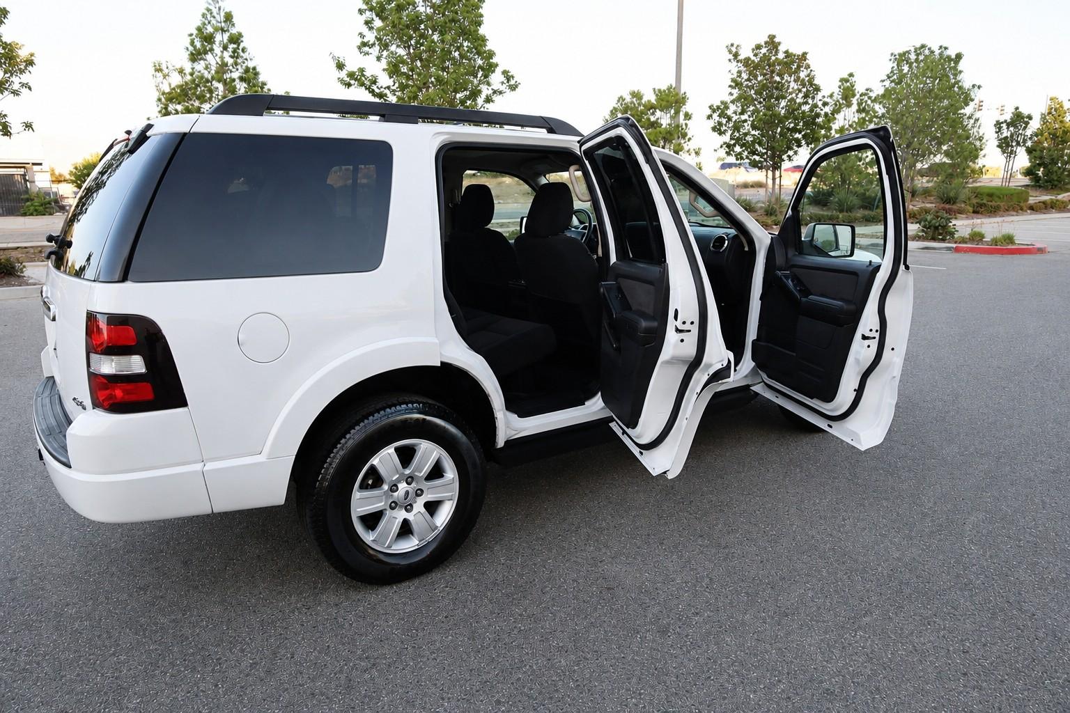 2010 Ford Explorer XLT