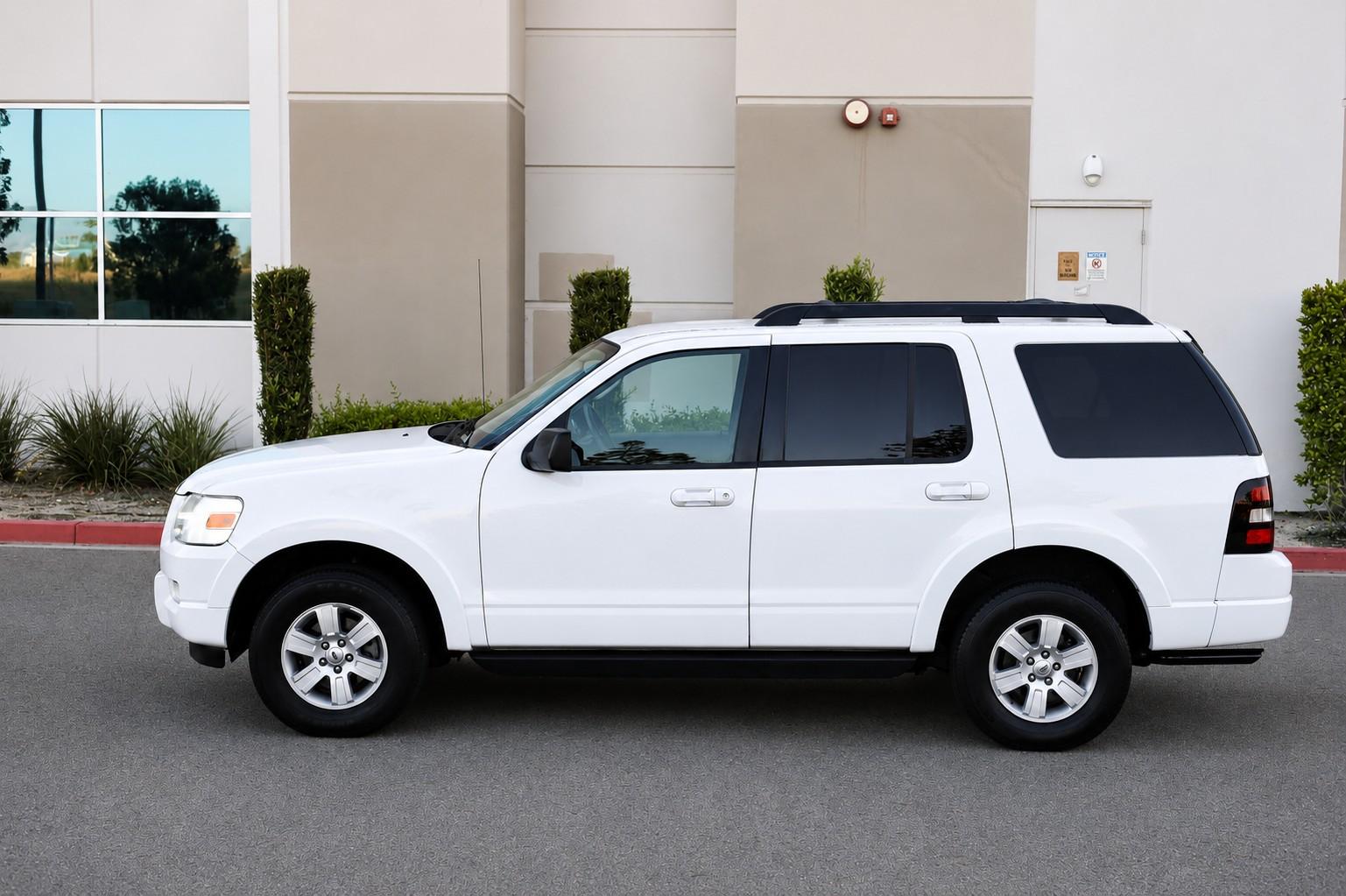 2010 Ford Explorer XLT