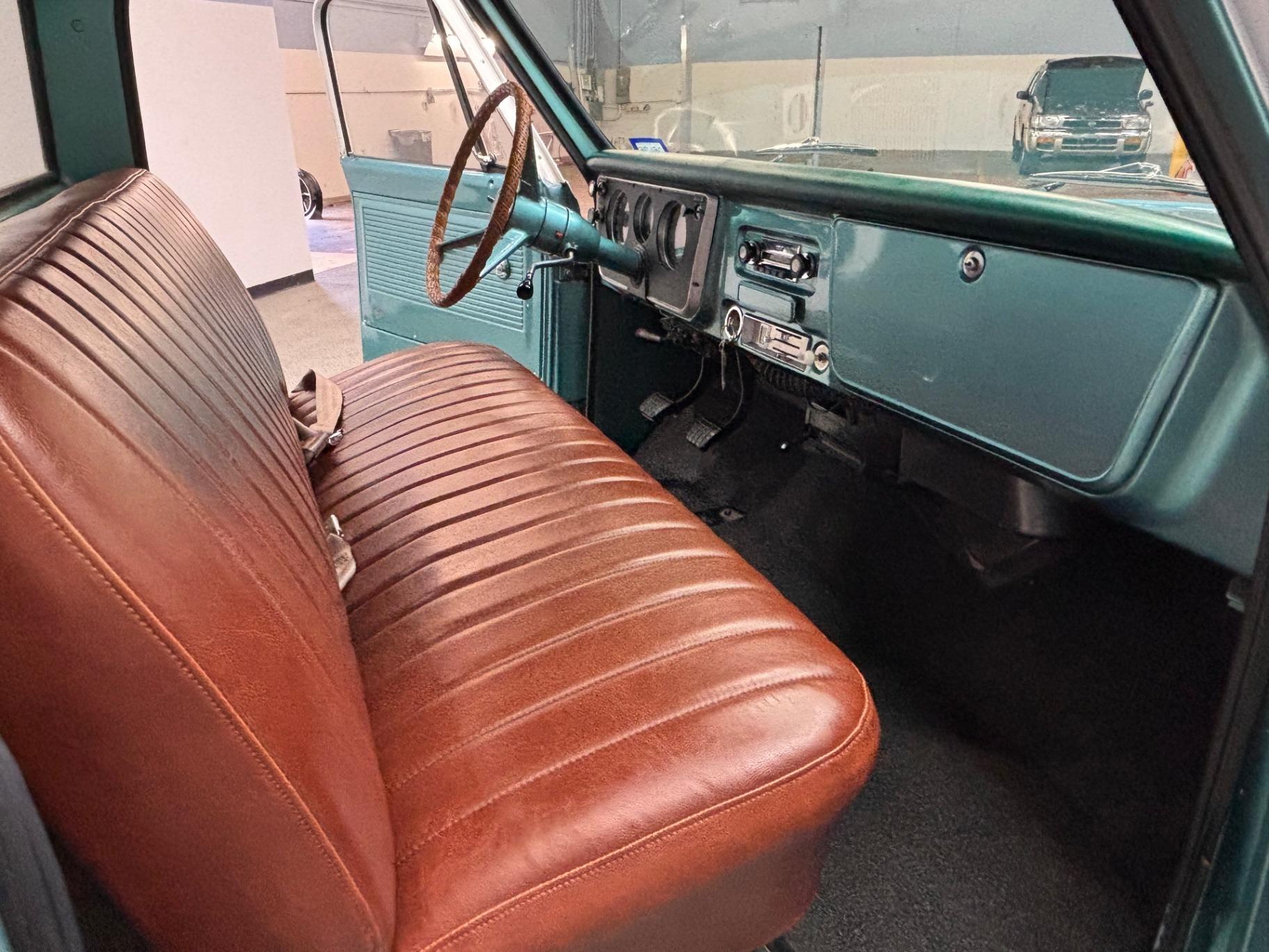 1968 Chevrolet C10 Fleetside - 5
