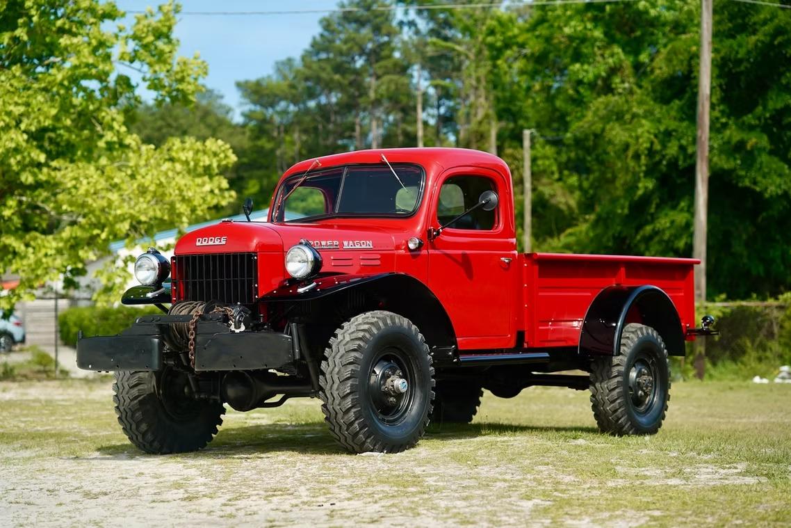 1961 Dodge Power Wagon WM300 - 5