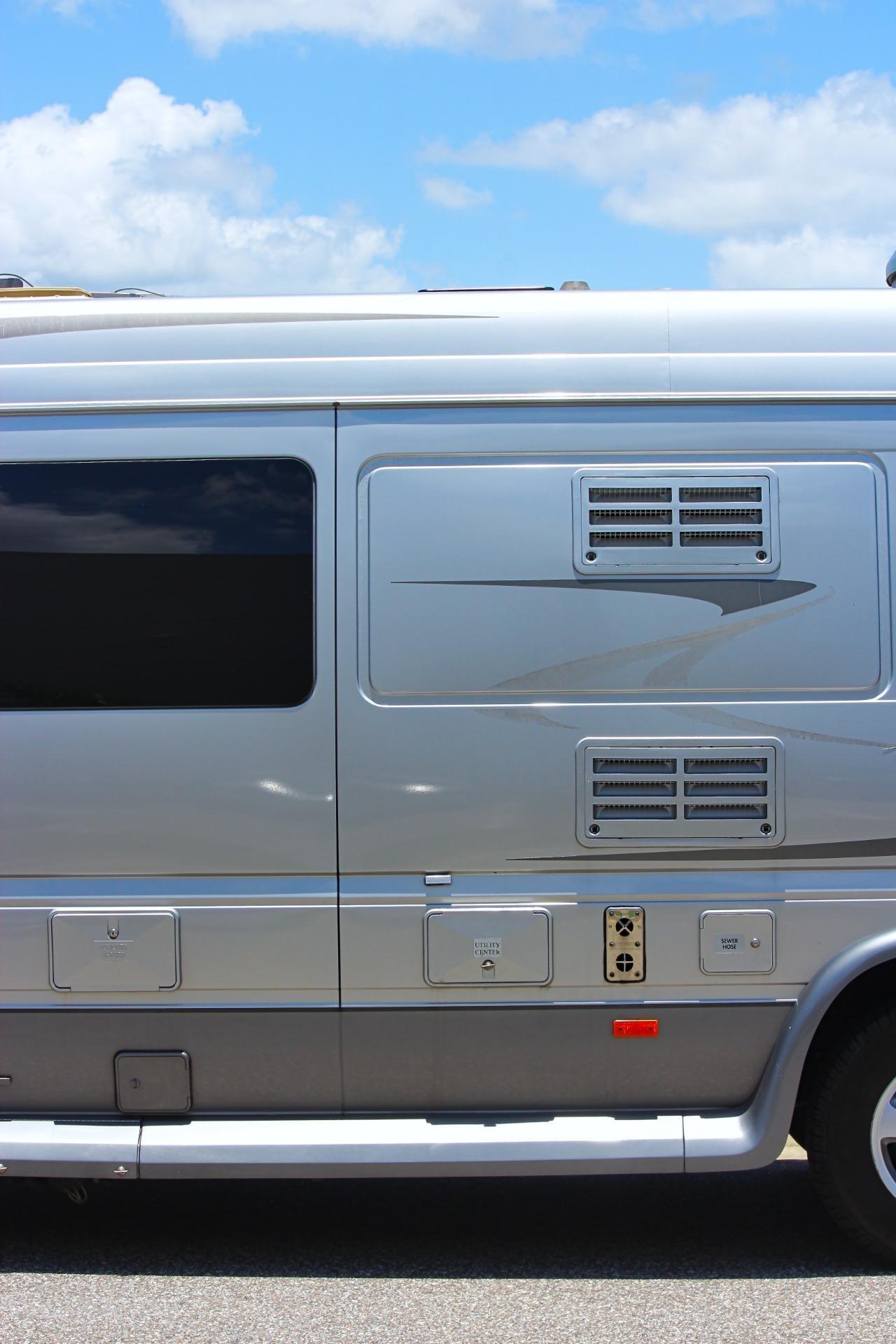 2006 Dodge 2500 Sprinter Camper