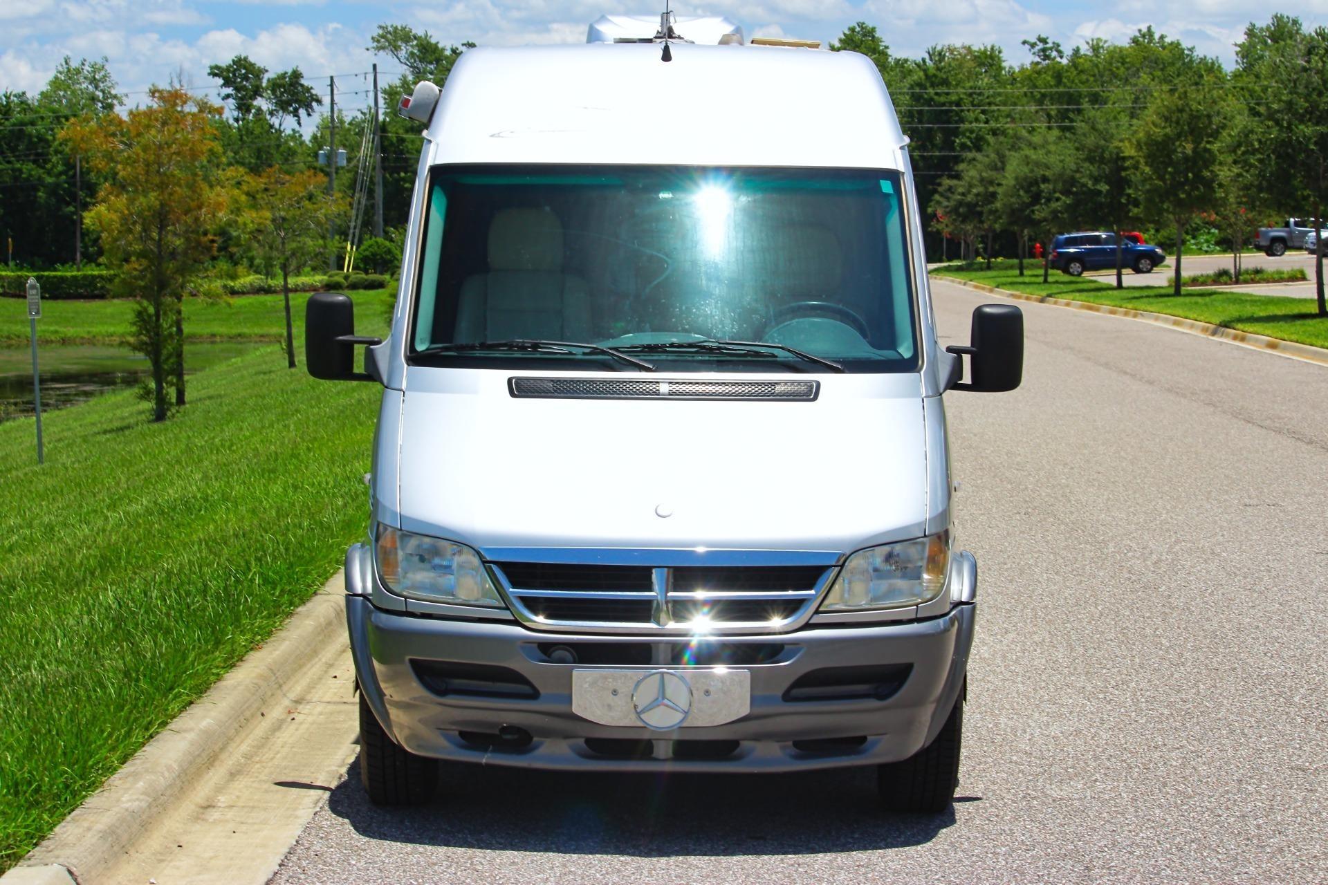 2006 Dodge 2500 Sprinter Camper - 4