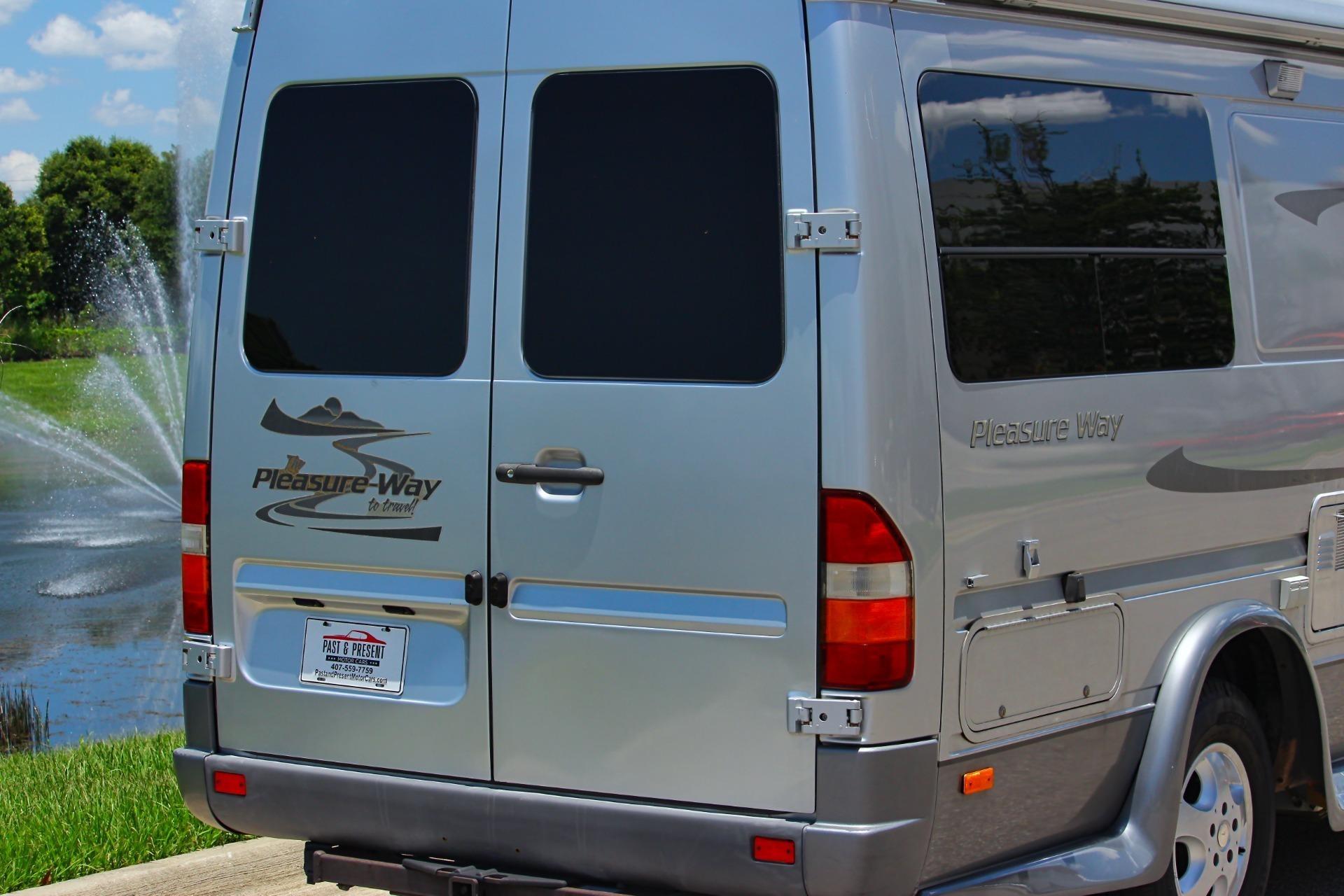 2006 Dodge 2500 Sprinter Camper