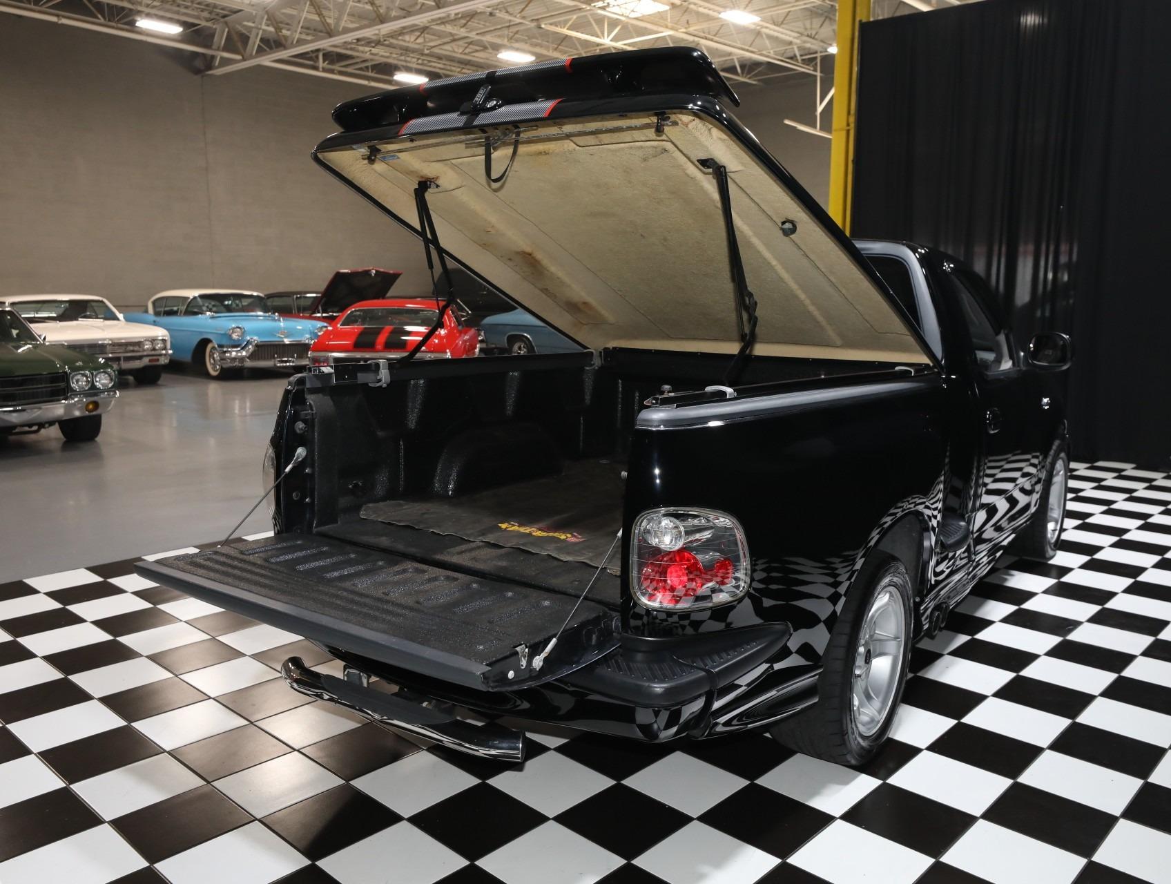 Supercharged 2000 Ford F-150 SVT Lightning