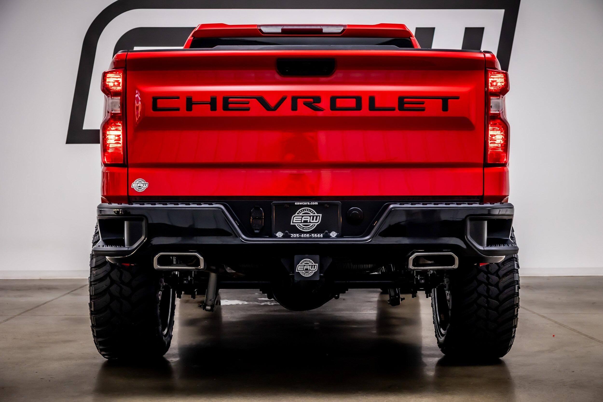 2023 Chevrolet Silverado 1500 Custom Trail Boss