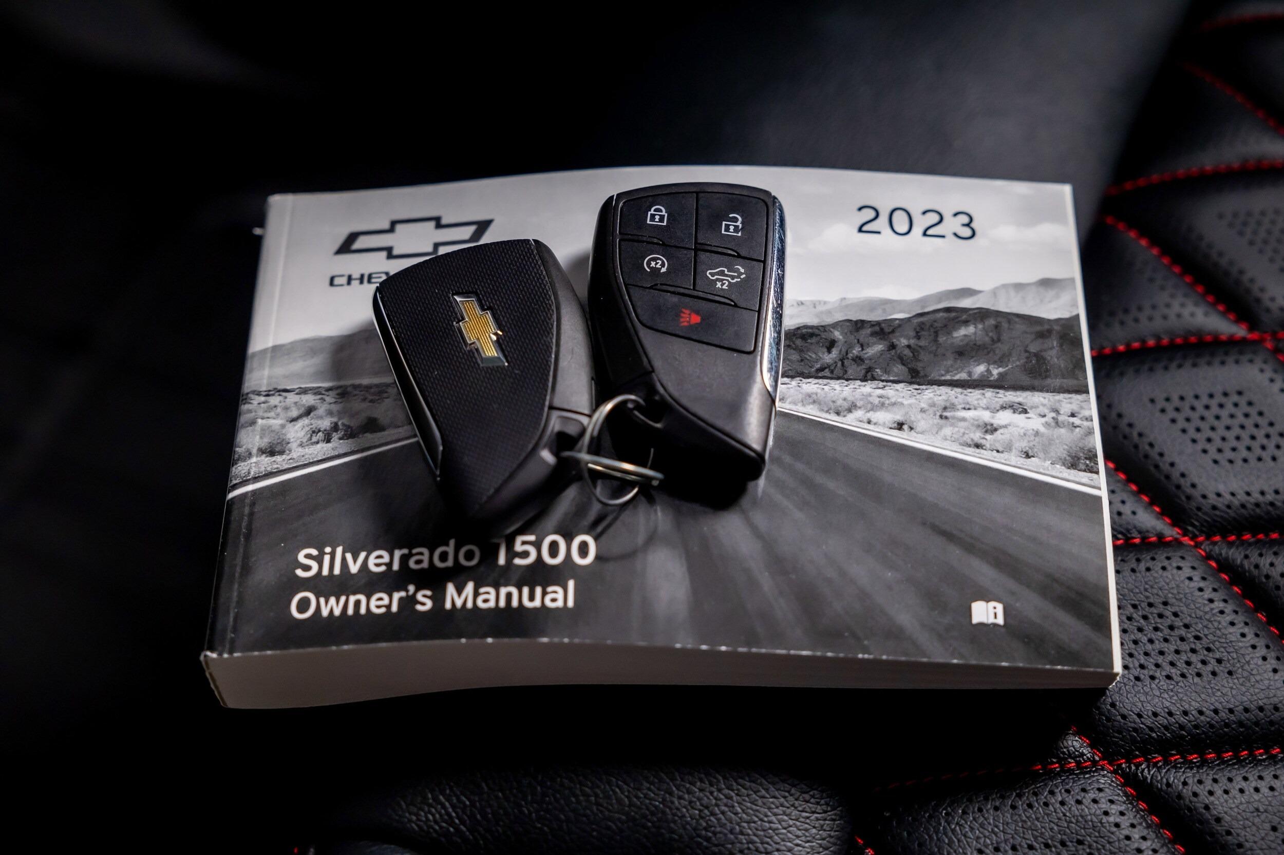 2023 Chevrolet Silverado 1500 Custom Trail Boss