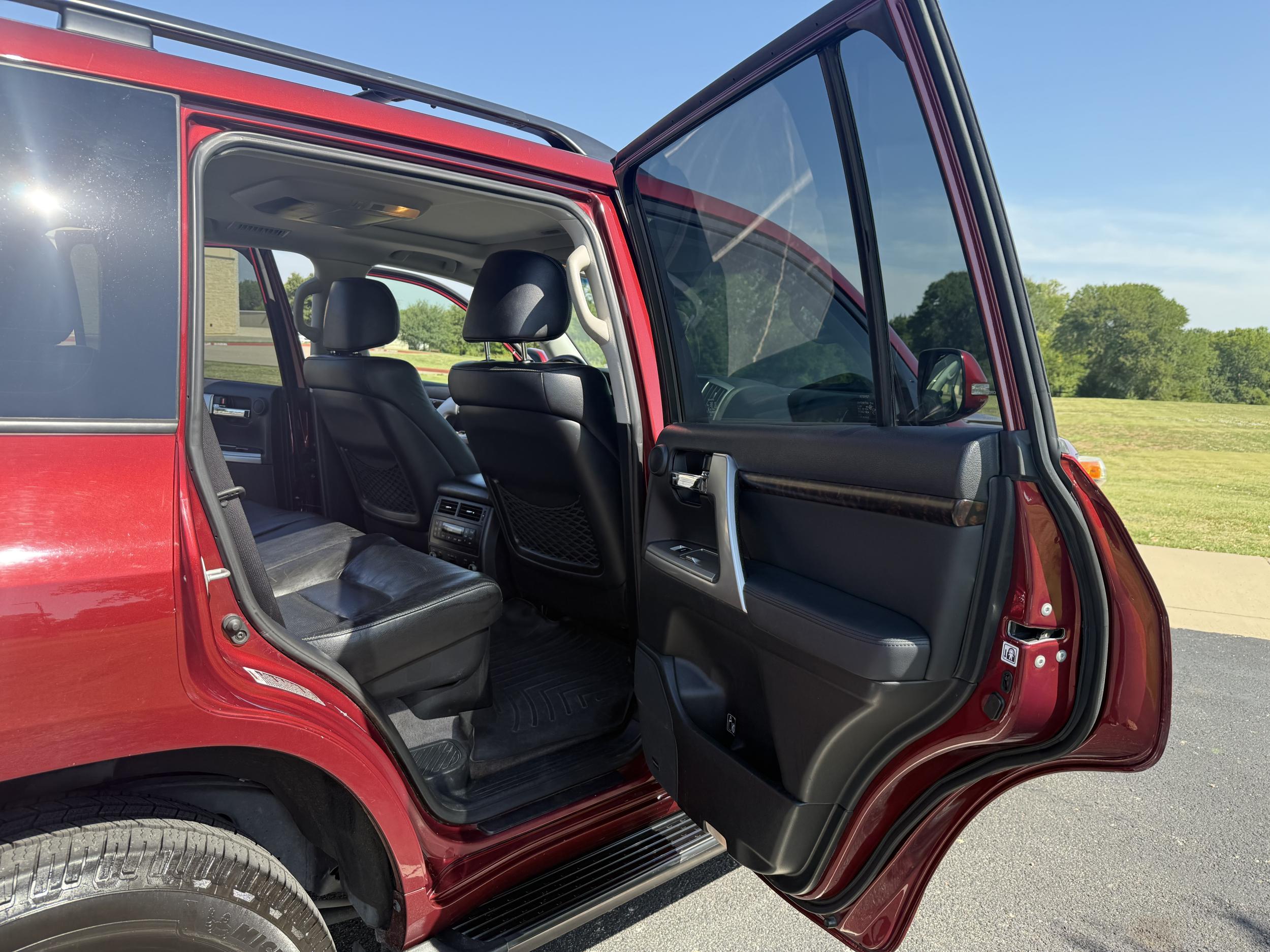 2014 Toyota Land Cruiser