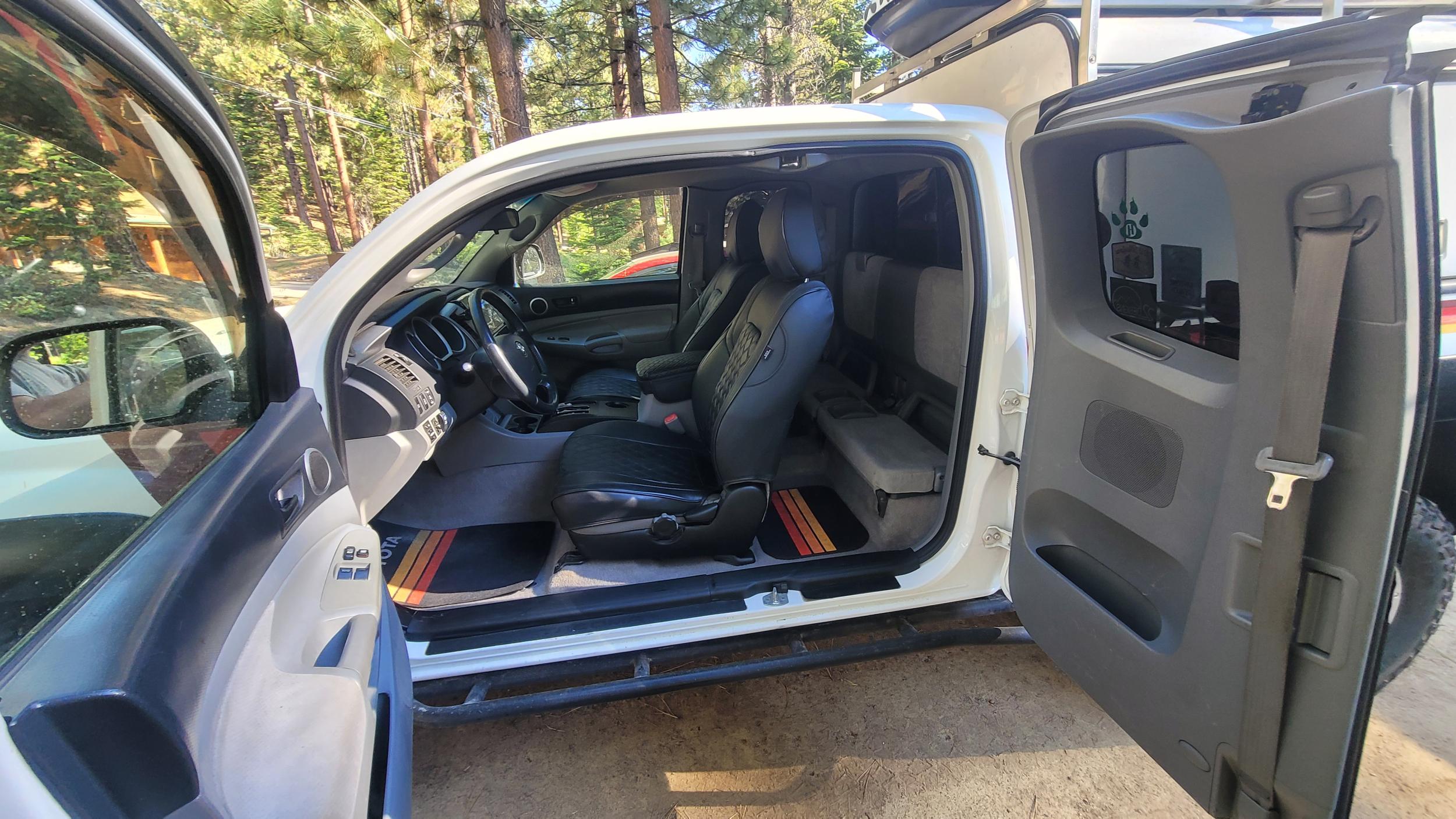 Modified 2006 Toyota Tacoma V6