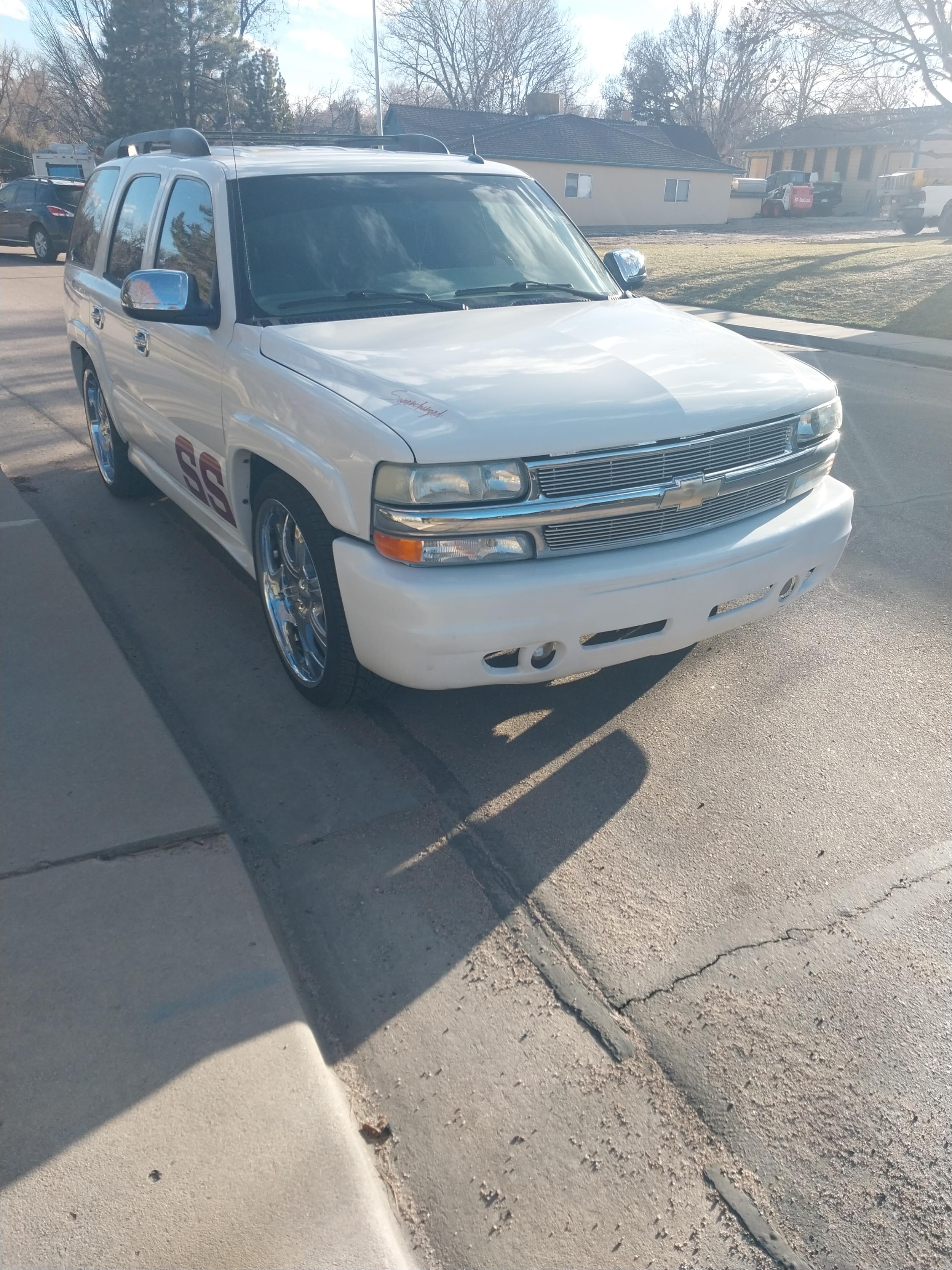 2004 Chevrolet Tahoe Z71 - 4