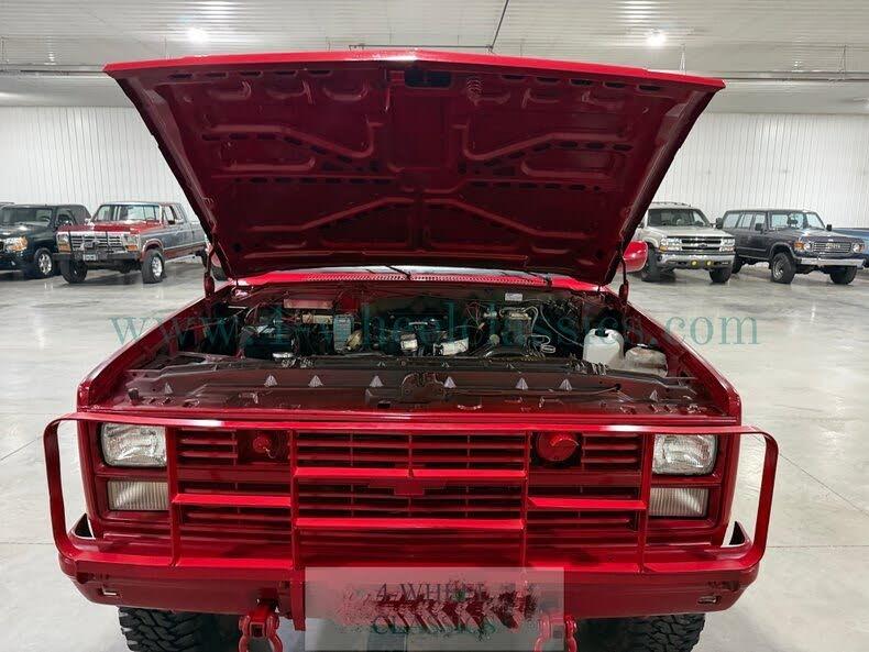 1985 Chevrolet K-30 M1008 Military Pickup