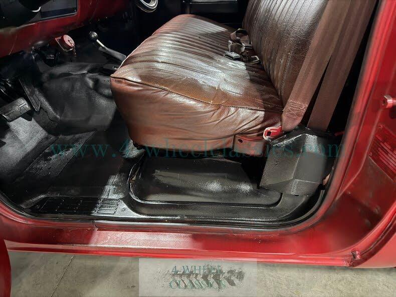 1985 Chevrolet K-30 M1008 Military Pickup