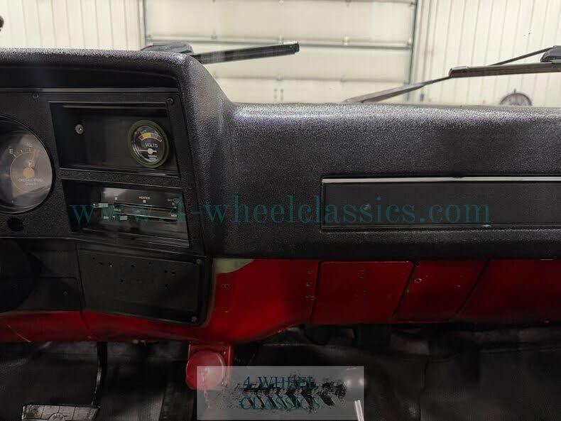 1985 Chevrolet K-30 M1008 Military Pickup