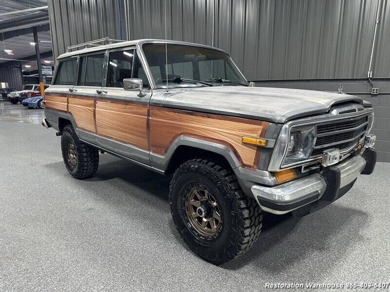  Jeep Grand Wagoneer