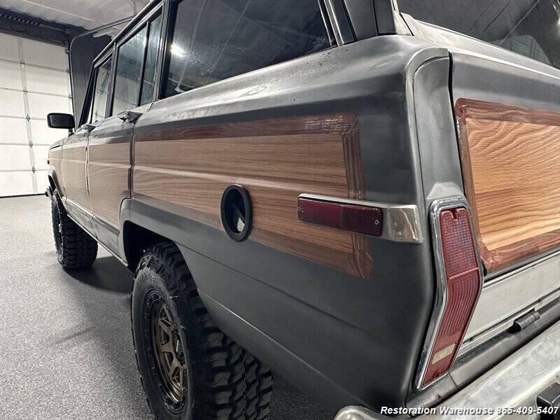 LS-Powered 1987 Jeep Grand Wagoneer