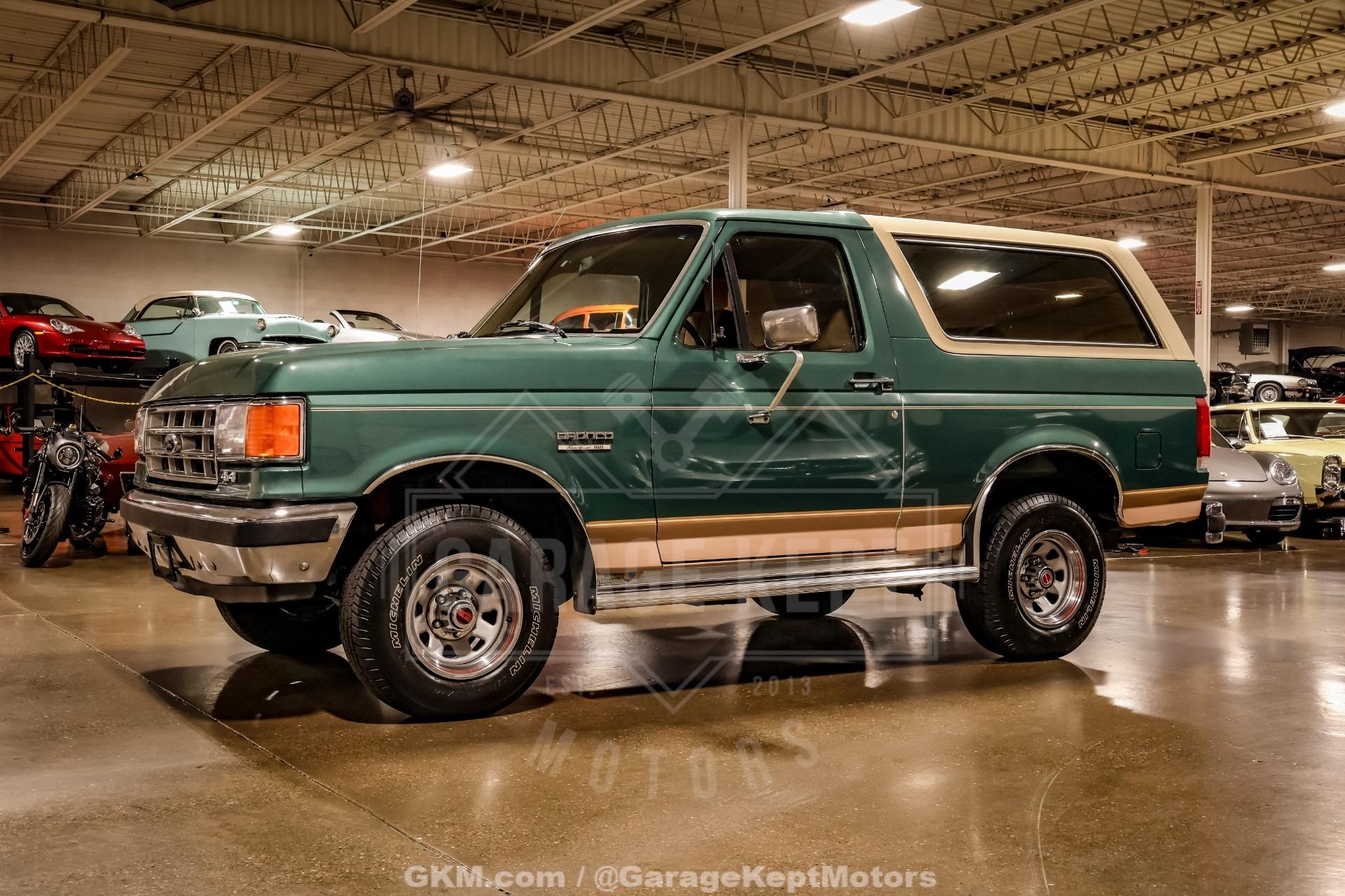 1988 Ford Bronco Eddie Bauer - 4