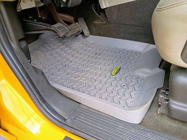 2005 HUMMER H2