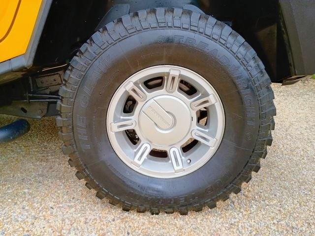 2005 HUMMER H2