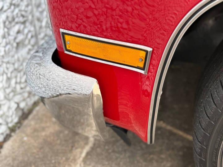 1985 Chevy C10 Silverado Show Truck