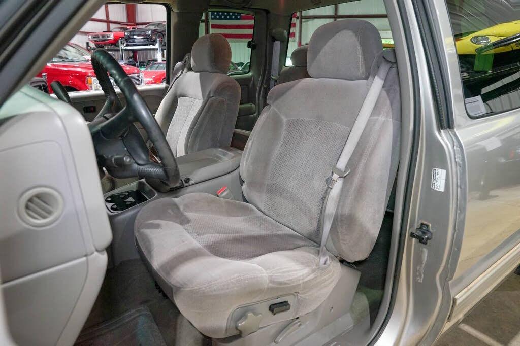 2000 Chevrolet Silverado 1500 LS