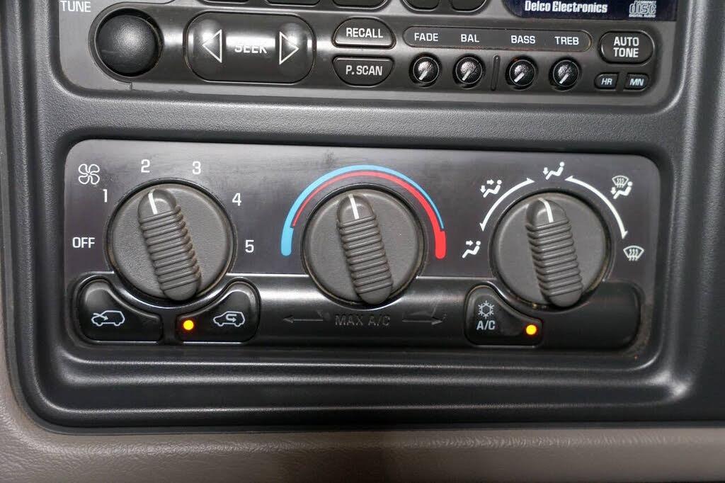 2000 Chevrolet Silverado 1500 LS