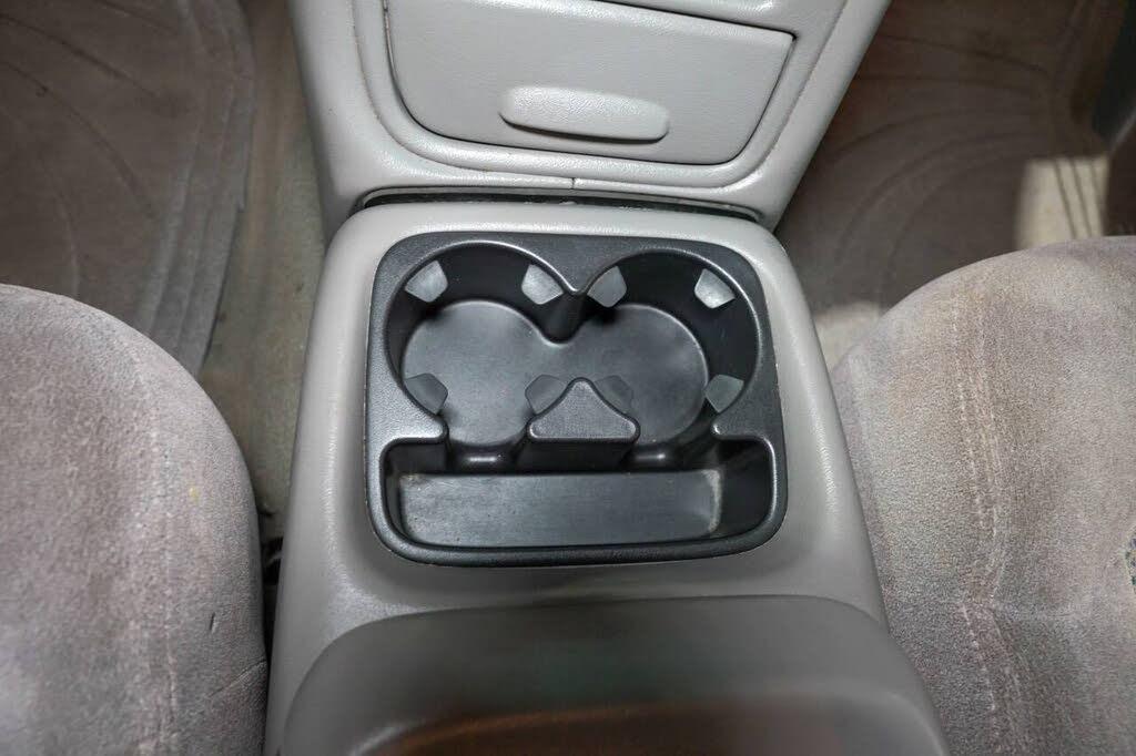 2000 Chevrolet Silverado 1500 LS