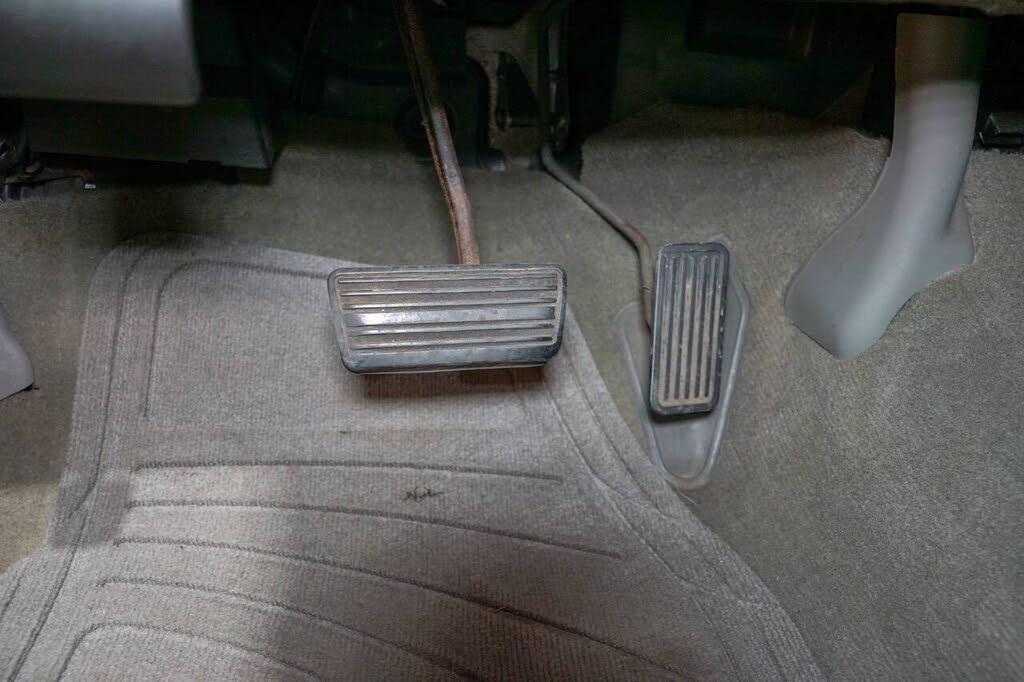 2000 Chevrolet Silverado 1500 LS