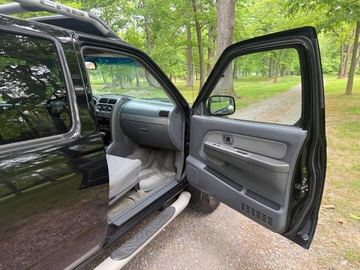 2002 Nissan Frontier SE-V6